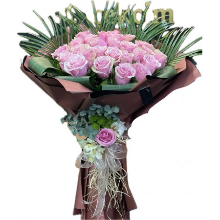 PEMBE GÜL DEMETİ